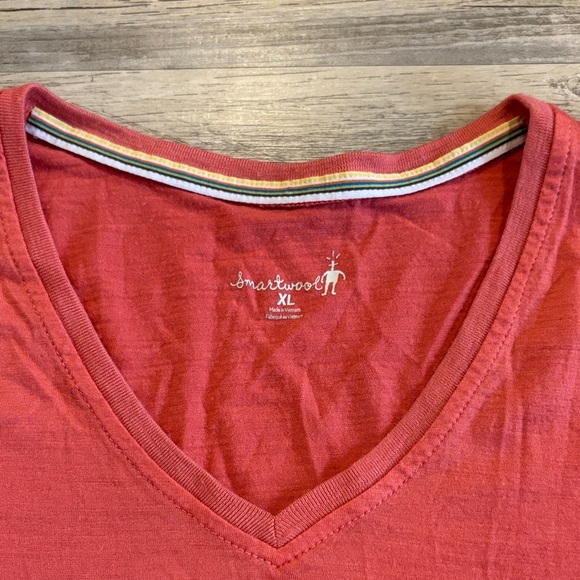 Smartwool Coral V-Neck Tee - Picture 1 of 4